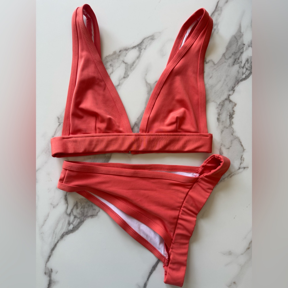 NWOT Fashion Nova Coral Bikini Set